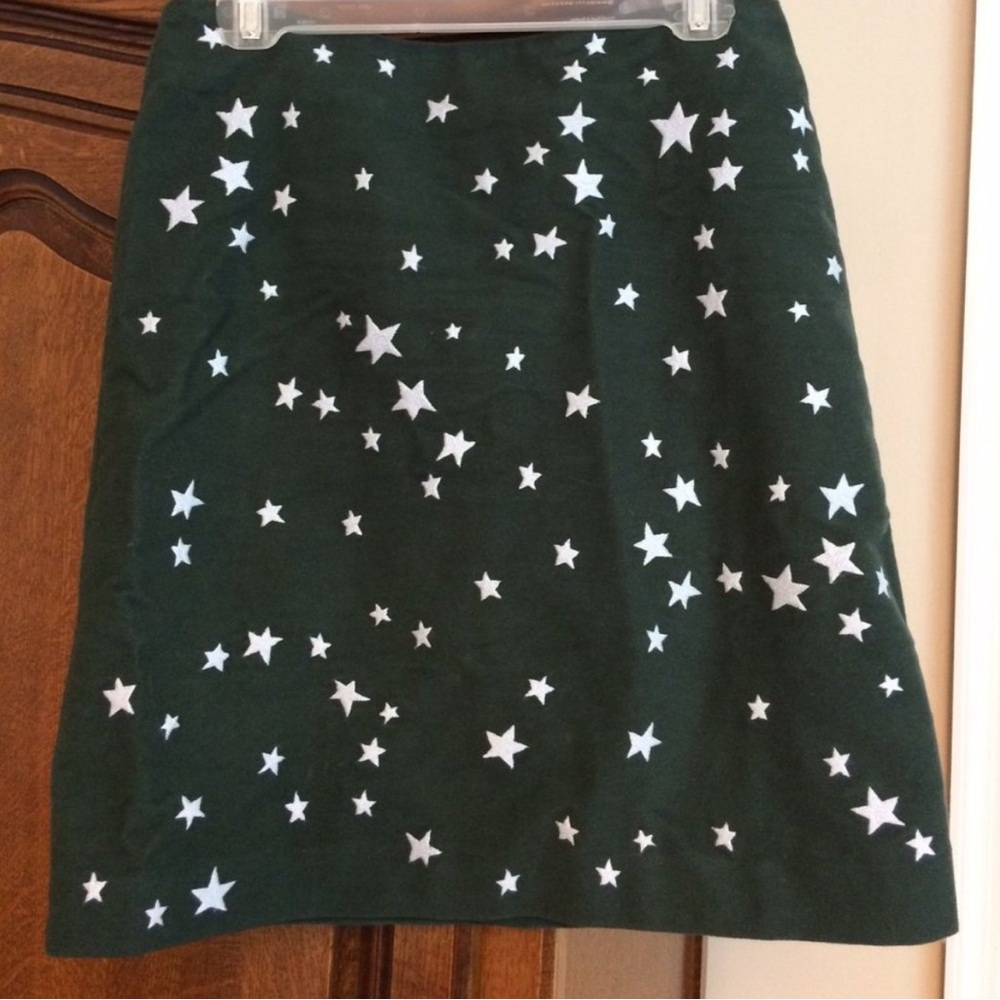 Boden Tilda Embroidered Skirt, Green with White Stars, US 6 | UK 10